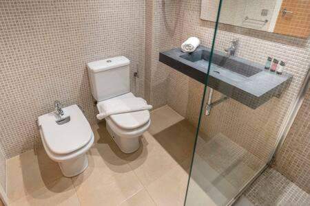 Bright And Modern Duplex With Terrace In Eixample District P2 Appartement Barcelona