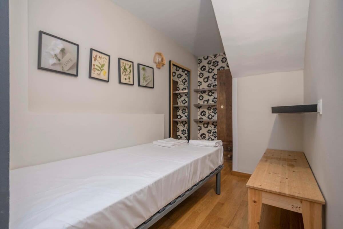 Leilighet Bright And Modern Duplex With Terrace In Eixample District P2 *